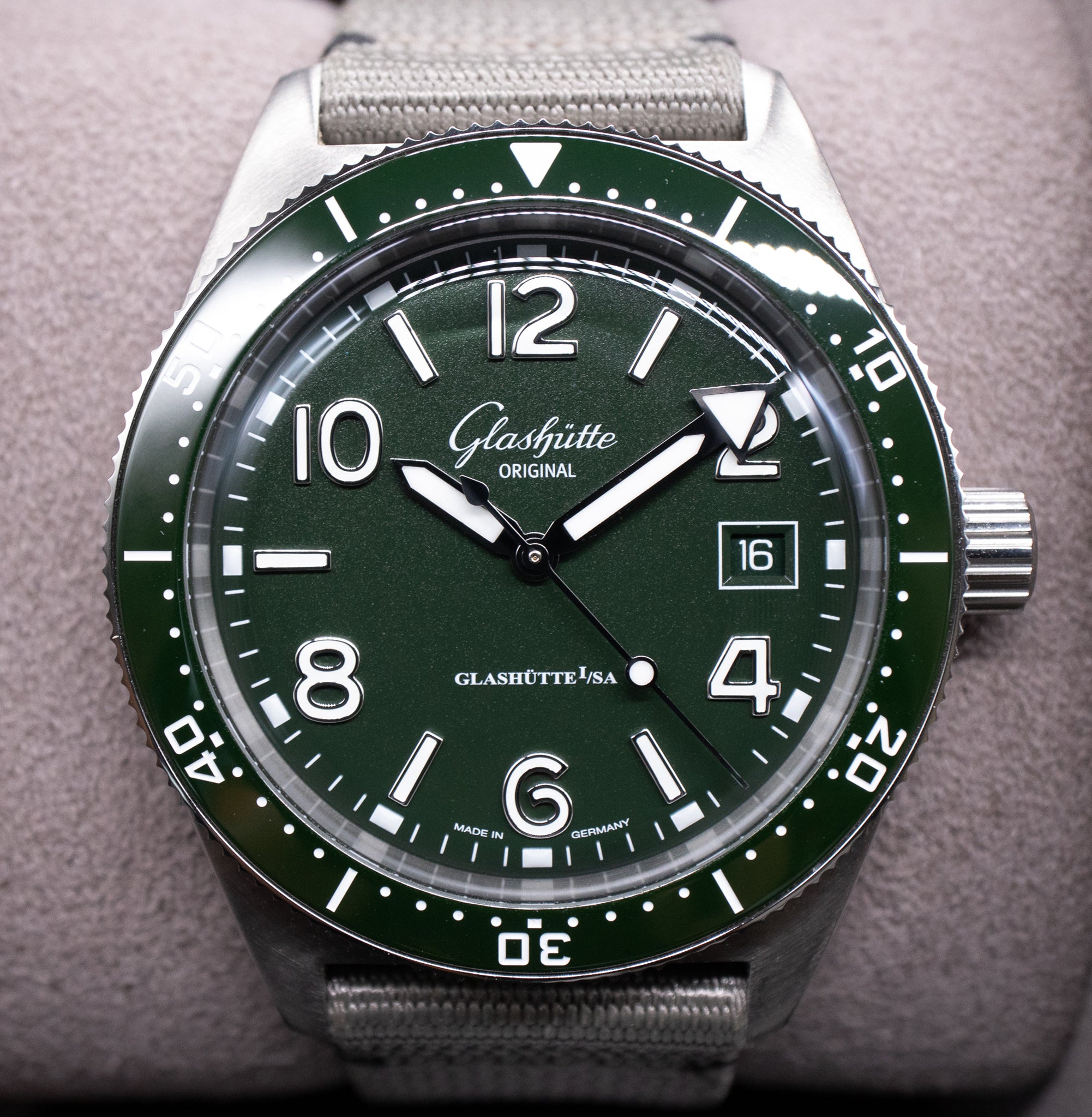 Pre owned glashutte original hotsell