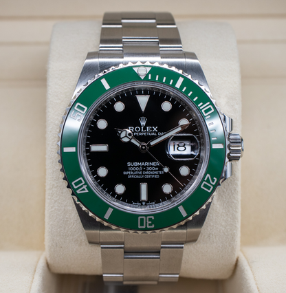 Pre-Owned: Rolex Submariner 122610LV