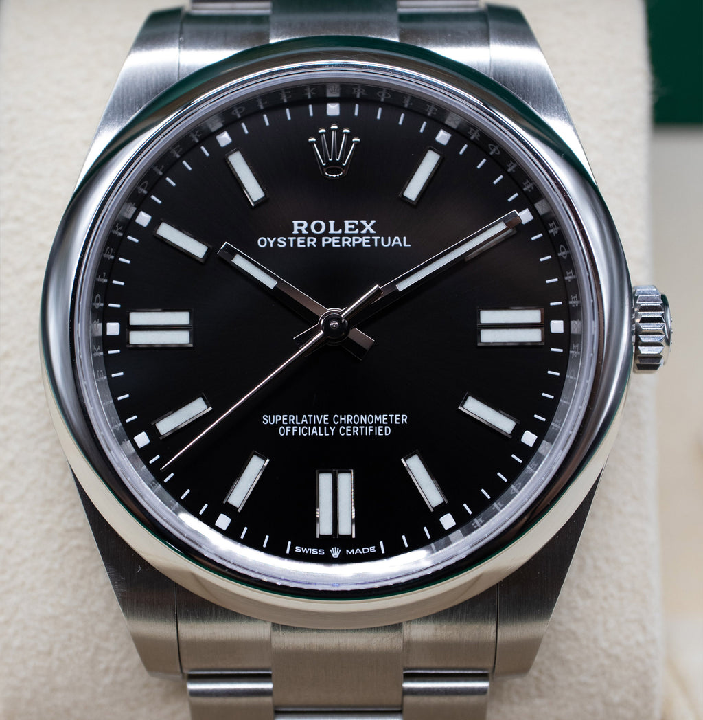 Pre-Owned: Rolex Oyster Perpetual 124300